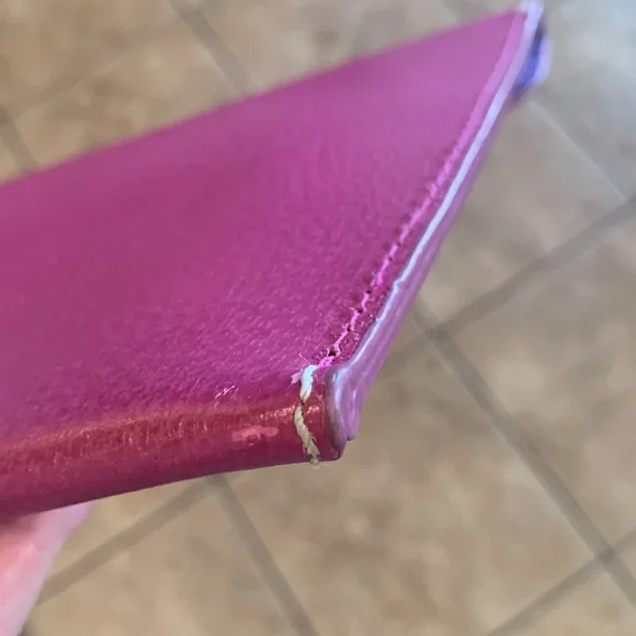 Kate Spade New York Magenta Leather Envelope Clutch Snap Enclosure - Unique! - Picture 3 of 10
